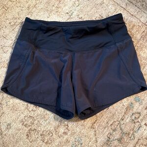 Black Lululemon Speed Up High-Rise Lined Short 2.5”
